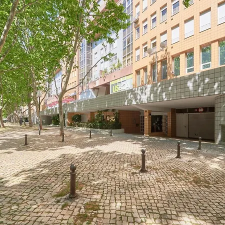 Apartment Modern With Swiming Pool & Garage Ii Lisbon