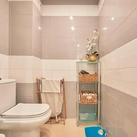 Appartement Modern With Swiming Pool & Garage Ii *